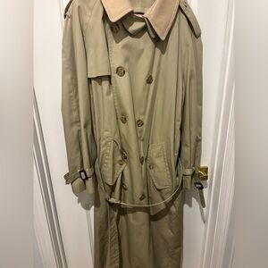 Vintage Harve’ Benard Khaki Long Trench Coat Removable Wool Liner 44R